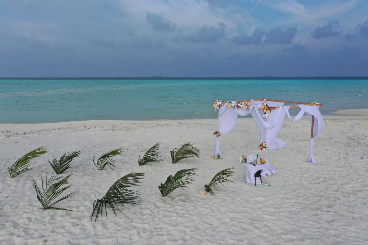 Blue Wave Hotel Maldives- Same Sea, Same Sand Same Sun Like Resorts Kudahuvadhoo Exterior foto