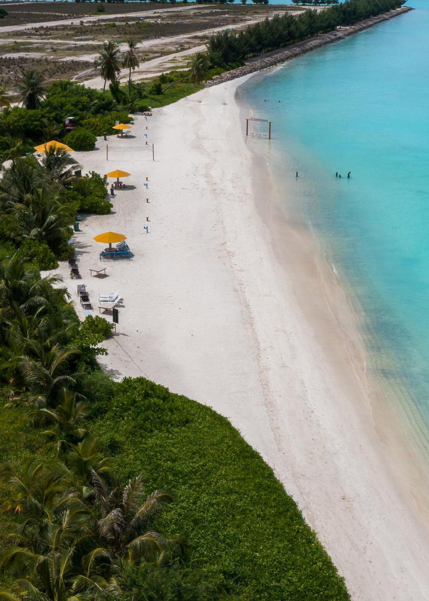 Blue Wave Hotel Maldives- Same Sea, Same Sand Same Sun Like Resorts Kudahuvadhoo Exterior foto