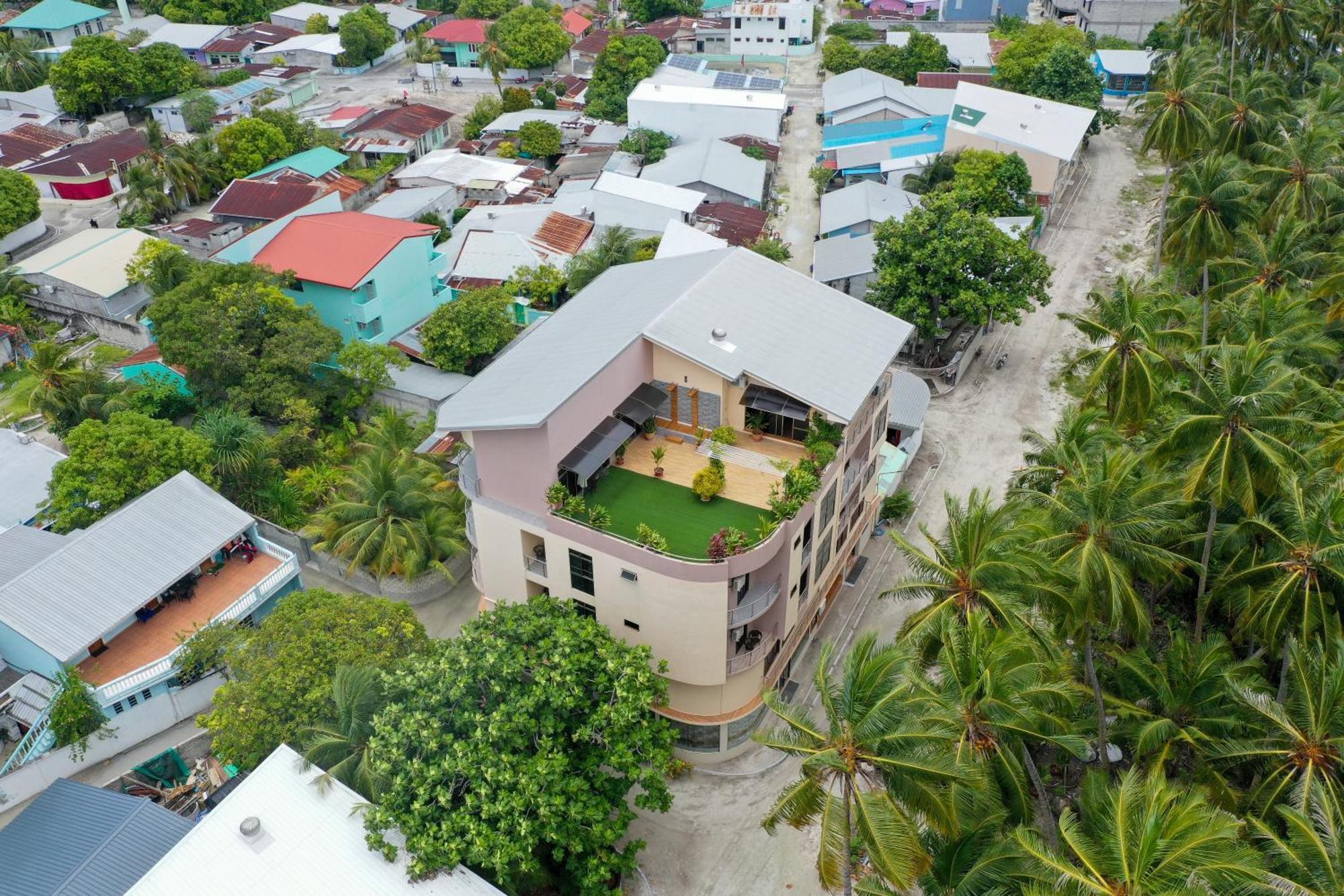 Blue Wave Hotel Maldives- Same Sea, Same Sand Same Sun Like Resorts Kudahuvadhoo Exterior foto
